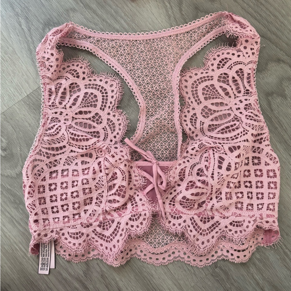Victoria's Secret pink Lace Racerback Bralette size small